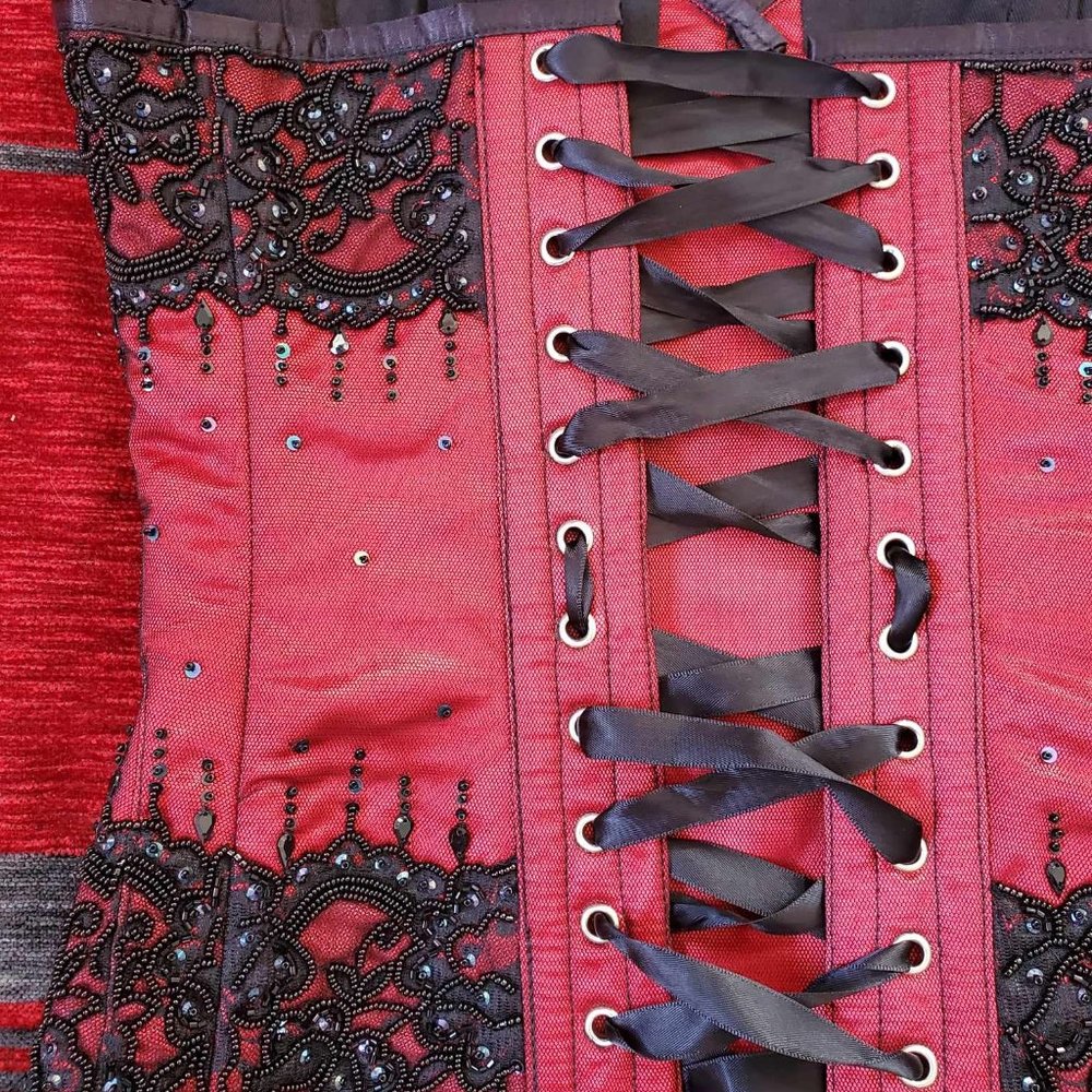 NEW GORGEOUS Corset 🔥 Size 24 - Picture 7 of 16